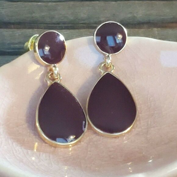Mid Century Style Retro Cool Burgundy Red Gold Teardrop Enamel Earrings - Picture 5 of 7